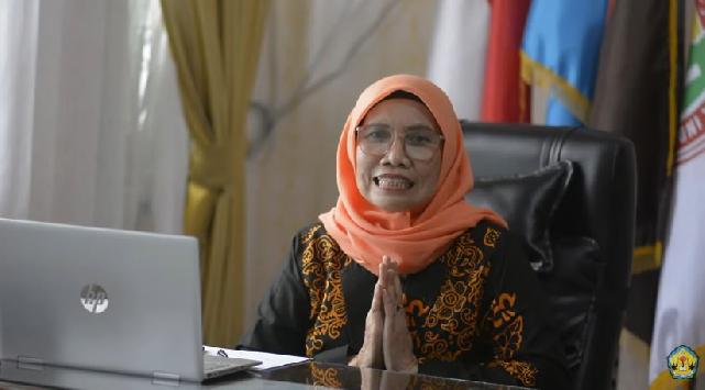 <center>Kepala Sekolah Transformatif 2025</center> video